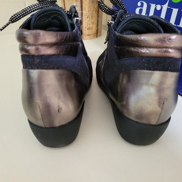 Artika Soft Black and Metallic Zipped Booties EU 40/US 9.5 - Picture 9 of 11